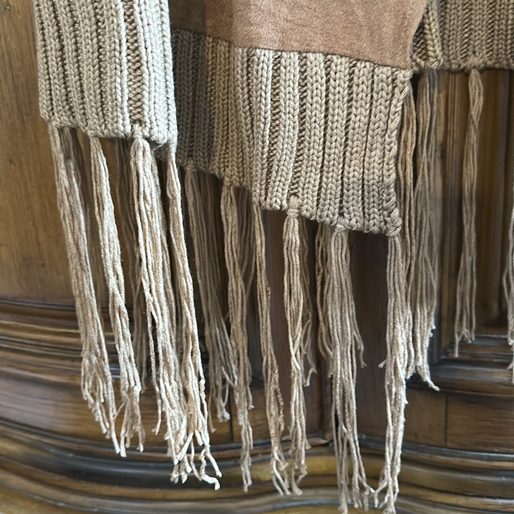 NEW Venus Trending Faux Suede Crochet Fringed Brown Women's Cardigan Sweater M - Picture 10 of 13